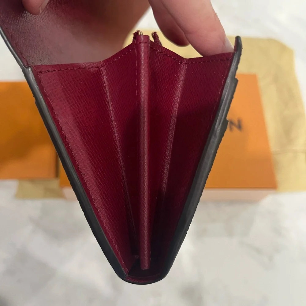 Louis Vuitton Sarah Brown Monogram Wallet - Picture 7 of 12